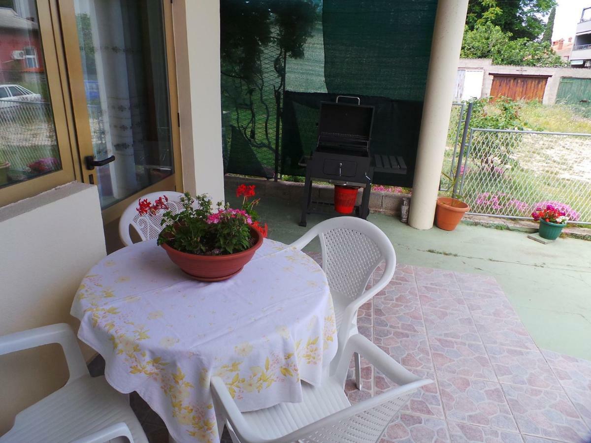 Appartement Marija à Pula Extérieur photo